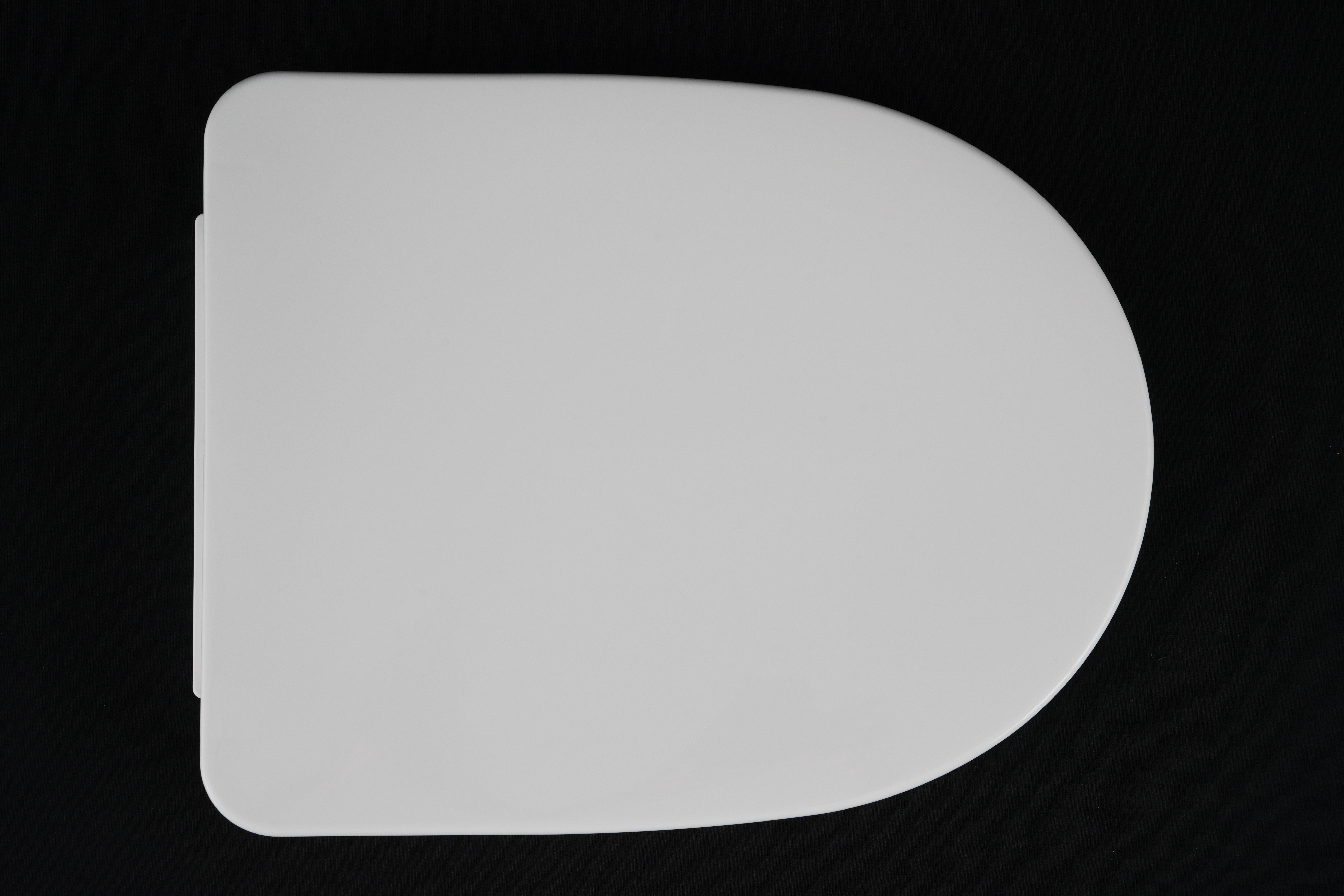 710 Slim - Plastic Material, Floor Mounted, 1000 Gsm | Elegant White Finish, Designed For Durability And Versatile Use
