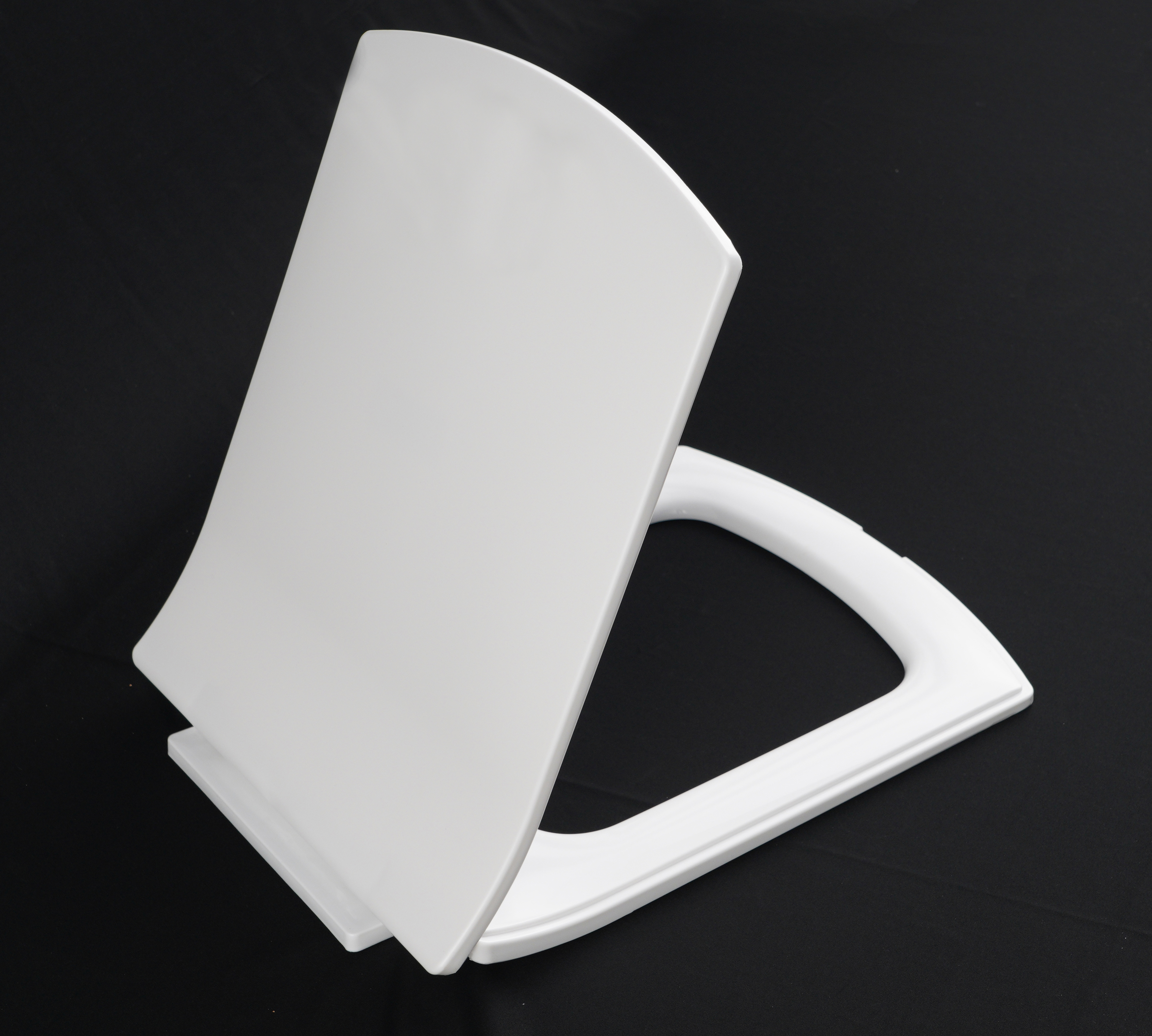 735 Slim - Plastic, Floor Mounted, Square Shape, 1200 Gsm | White Finish For Enhanced Durability And Modern Aesthetic