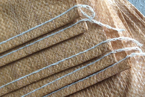 20s/6 Bag Closing Thread 2kg Polyester Sewing Thread Wholesale Customized For Stitching Grain Bag - Attributes: Light In Weight