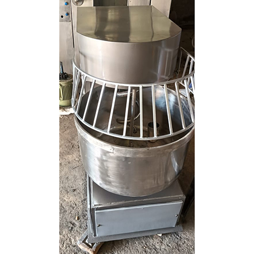 Bakery Planetary Mixer - Polished Finish | Suitable For Industrial Use, Normal Timing Function