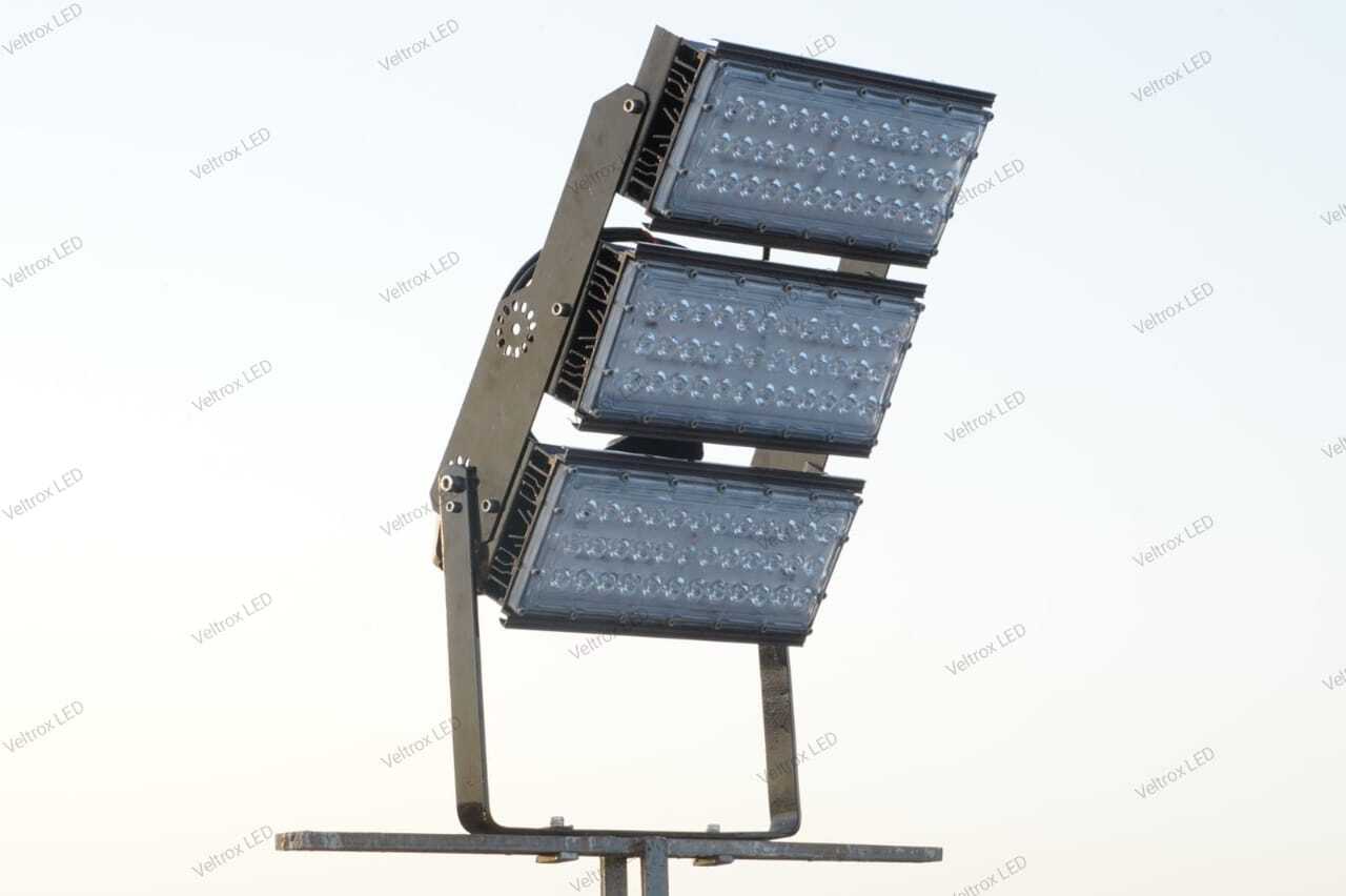 360w Led Shark Model - Application: Cricket Stadium