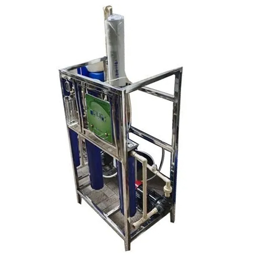 Full Automatic 250 Lph Commercial Ro Plant