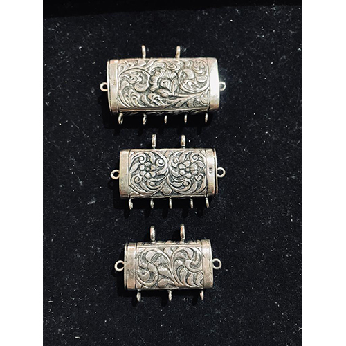 Silver 92.5 Pendants Gender: Women
