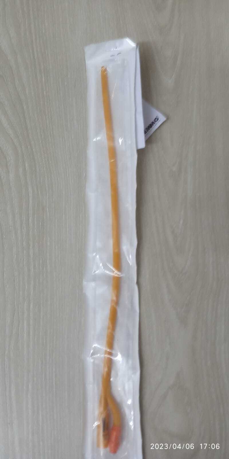 Foley Balloon Catheter - Material: Plastic