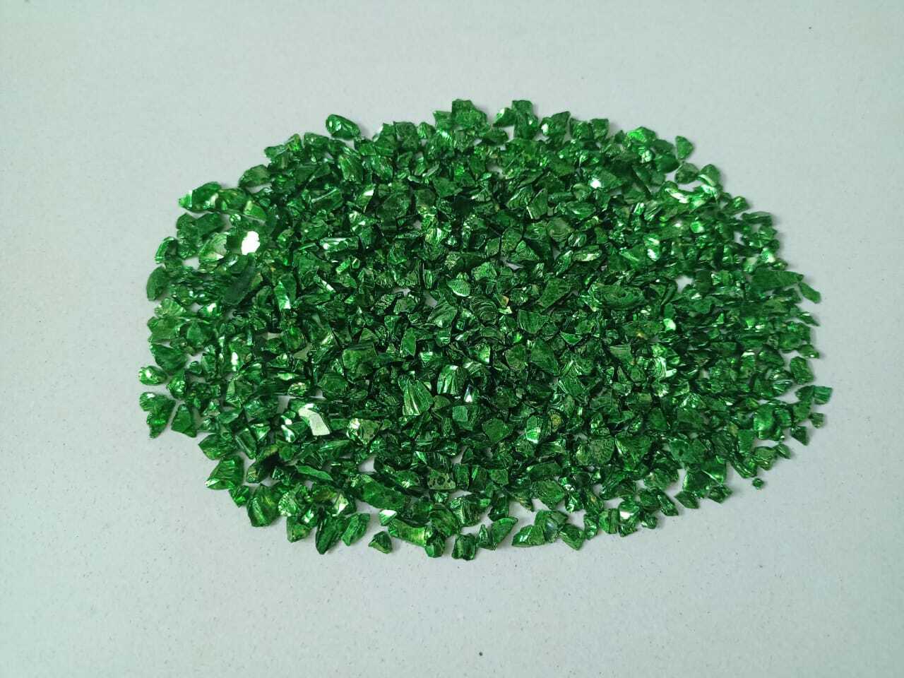 Recycle Glass Crushed Chips With Resin Color Coating Lemon Yellow Color Best For Terrazzo And Art Craft Jewelry Used