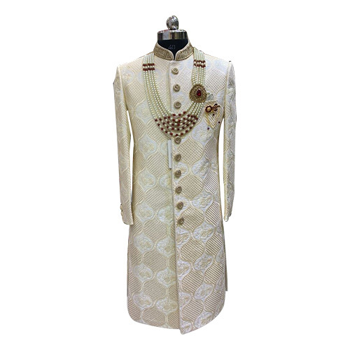 पुरुषों के शेरवानी सूट की छाती का साइज़: 20