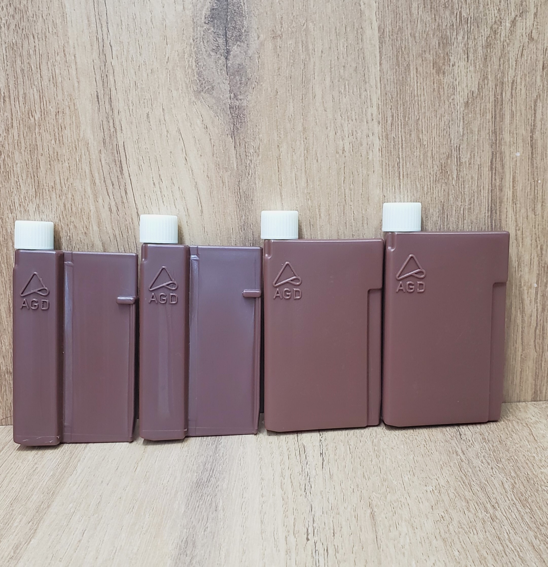 Diagnostic Reagent Bottles - Pe Material, 5ml To 1000ml Sizes | Square Shape, Screw Cap, Laser Logo Feature