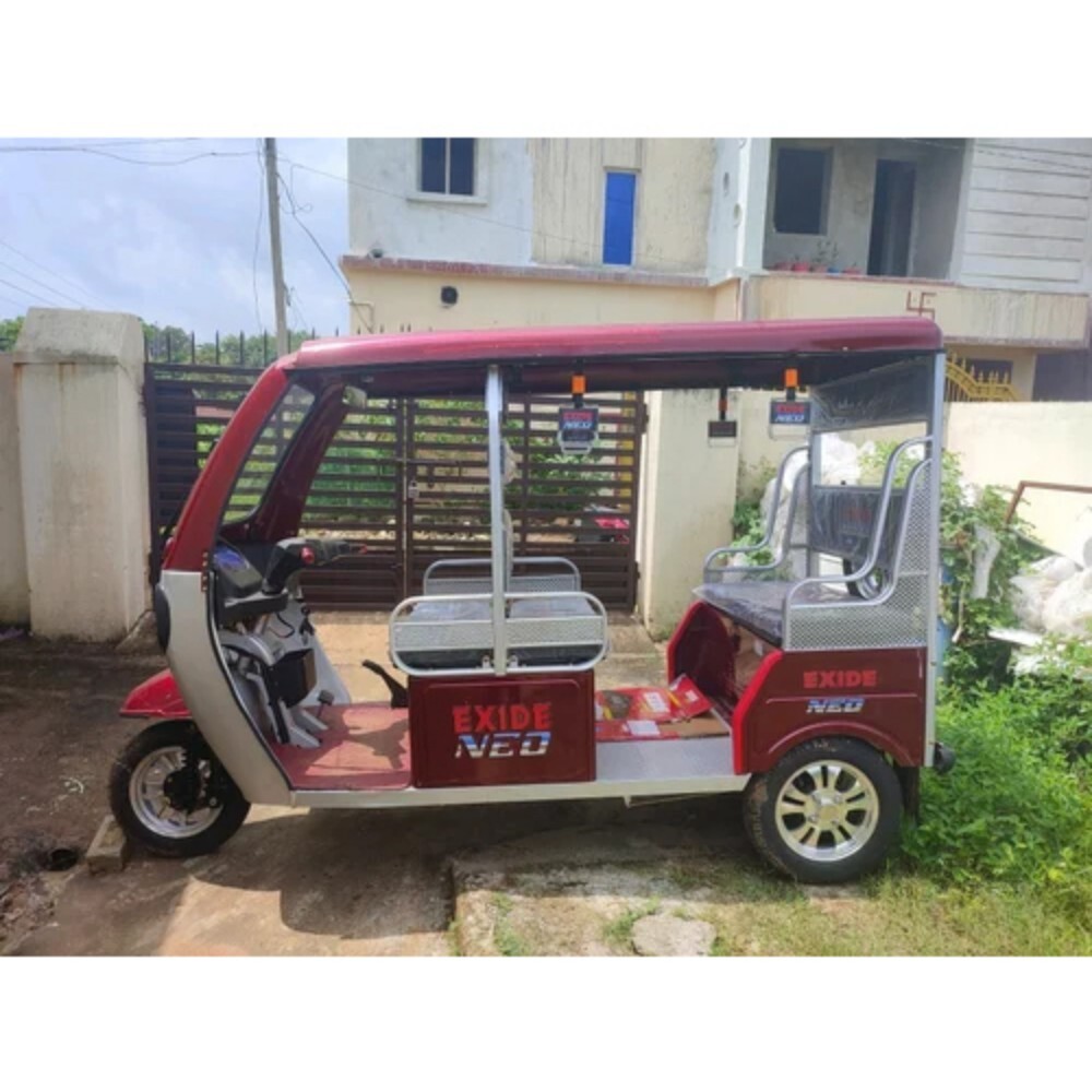 Baxy Super King 5 Seater Ev Auto Rickshaw - Charger Type: 24 Hrs