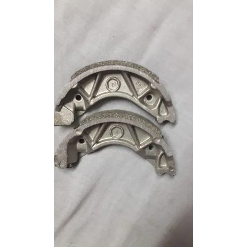 Friction Material Yamaha FZ Brake Shoe - C Shaped, Silver Color | High-Quality Friction Material for Effective Braking Performance