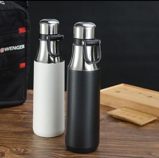 Boutique Flask - Stainless Steel 304, 500ml , Black/white | Copper Insulated Double Walled, Leak Proof Silicone Gasket, Matte Finish