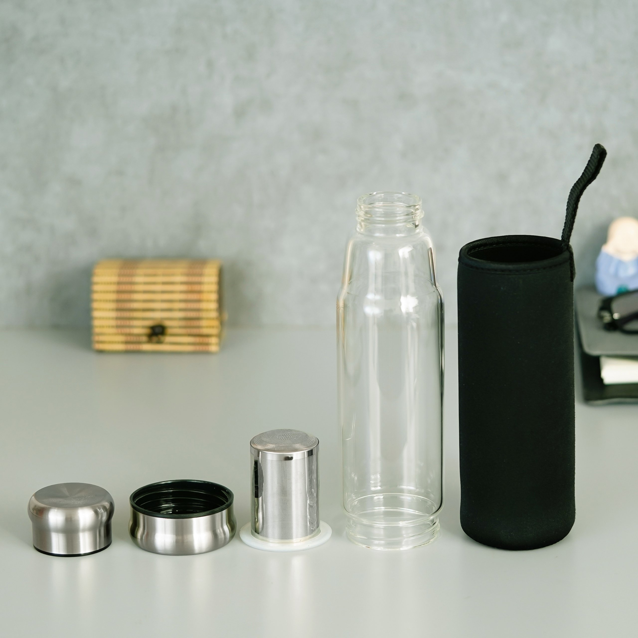 Borosilicate Glass Infuser Bottle - 400ml Bottle + 200ml Cup | High-quality Stainless Steel Mesh Strainer, Double-walled Insulation, Transparent
