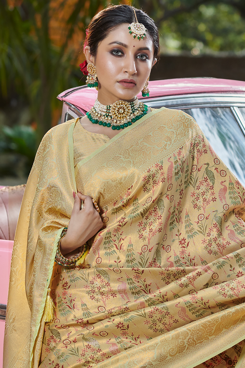 Threads Of Royalty Peach Banarasi Silk Saree - 300gm Weight, Jacquard Design, Traditional Style | Features: Butta, Floral, Zari Weaving