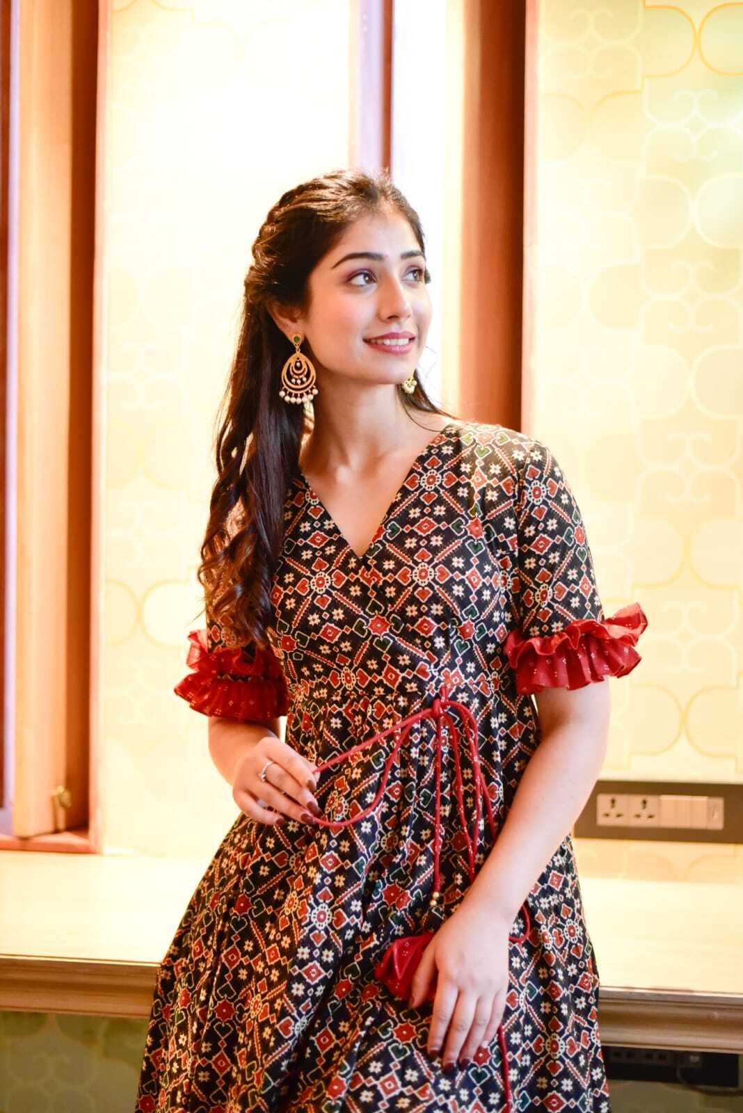 Anarkali Kurti Having 10 Kall
