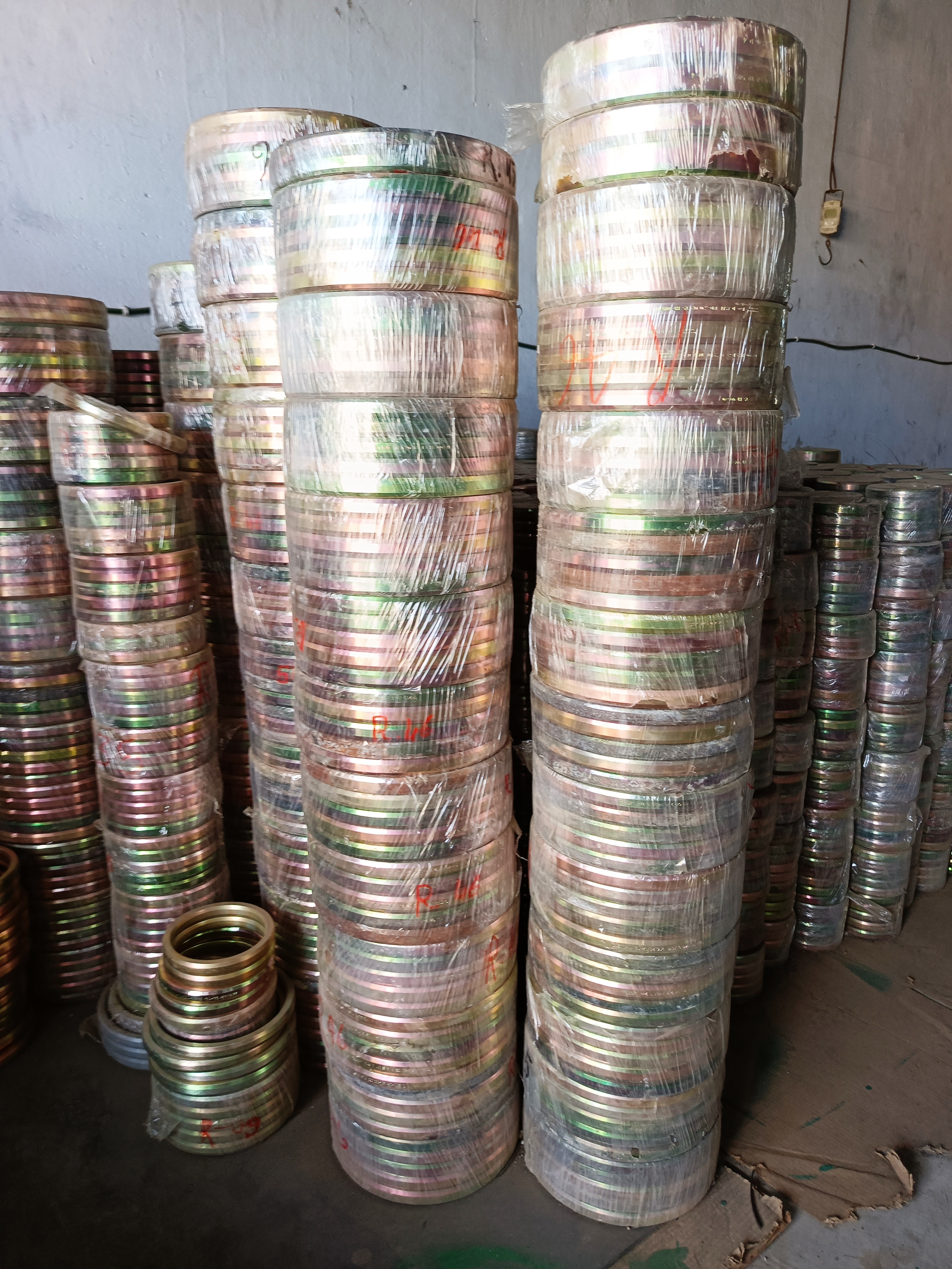 Bx Type Rtj Gasket - Stainless Steel, Thickness 4.5 Mm, Round Shape | High Pressure Resistance, Reusable For Oil Refineries And Power Plants