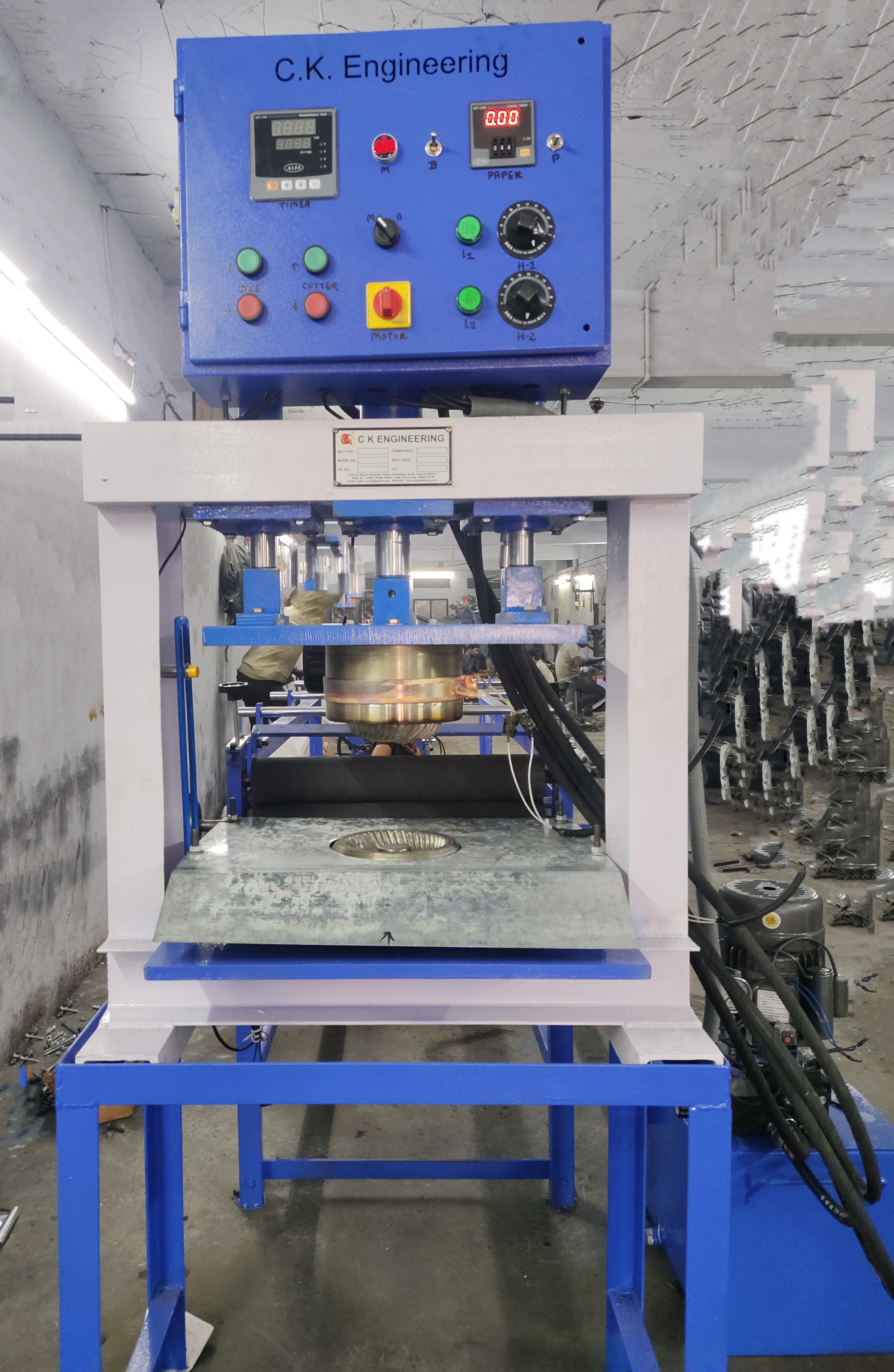 Hydraulic Paper Plate Making Machine Capacity: 6-15 Strock Per Min Kg/hr