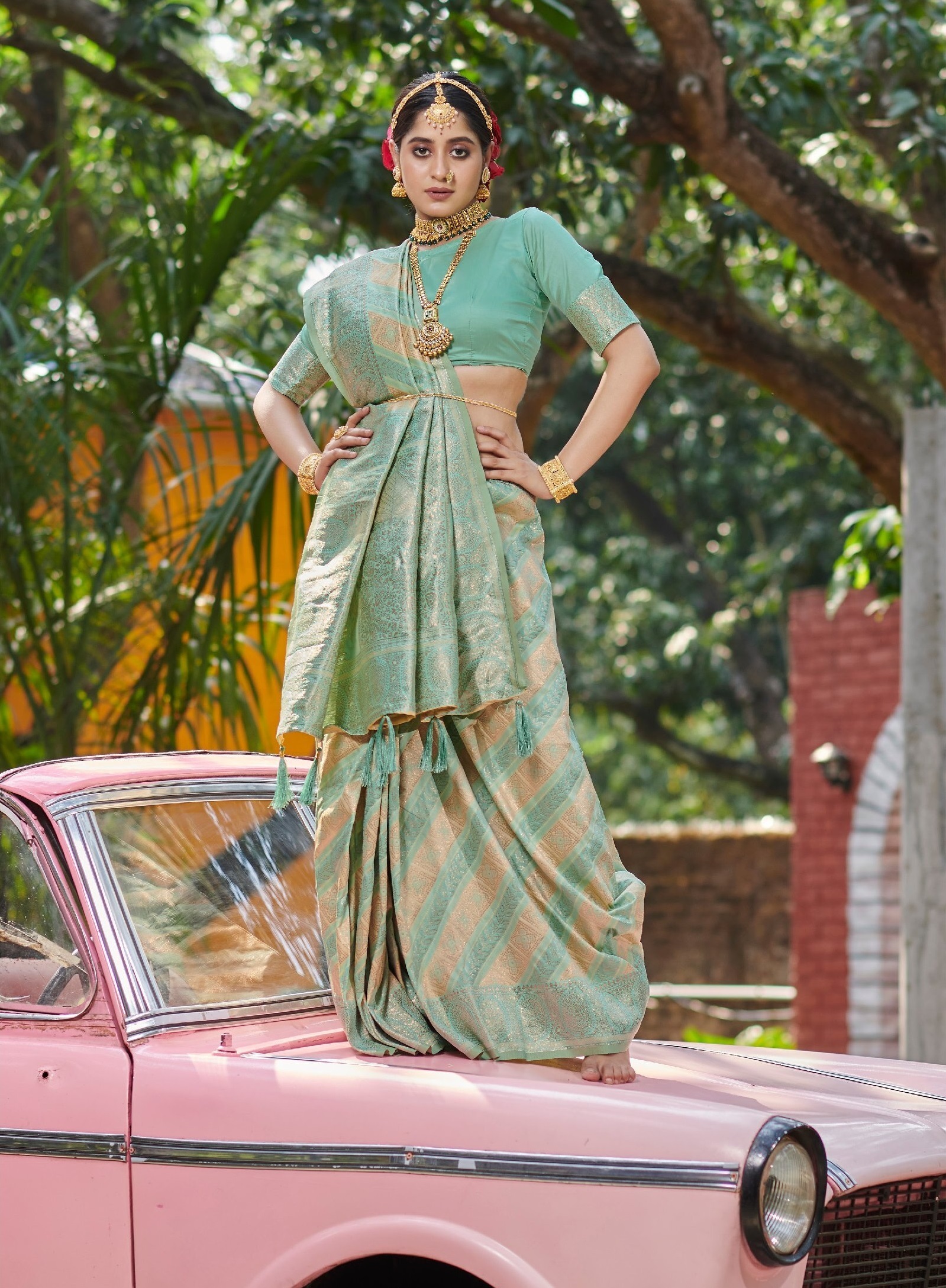 Golden Zantara-silk Saree