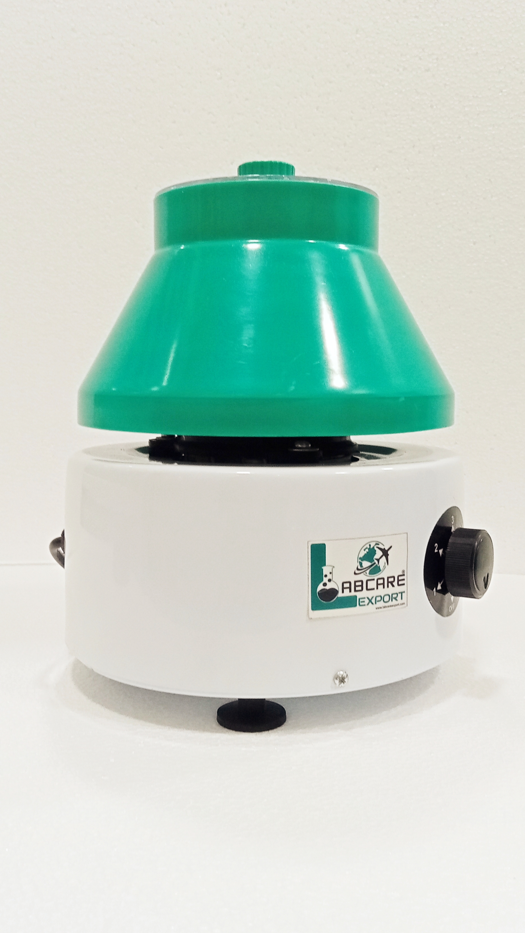 Labcare-098 3800rpm Centrifuge Machine