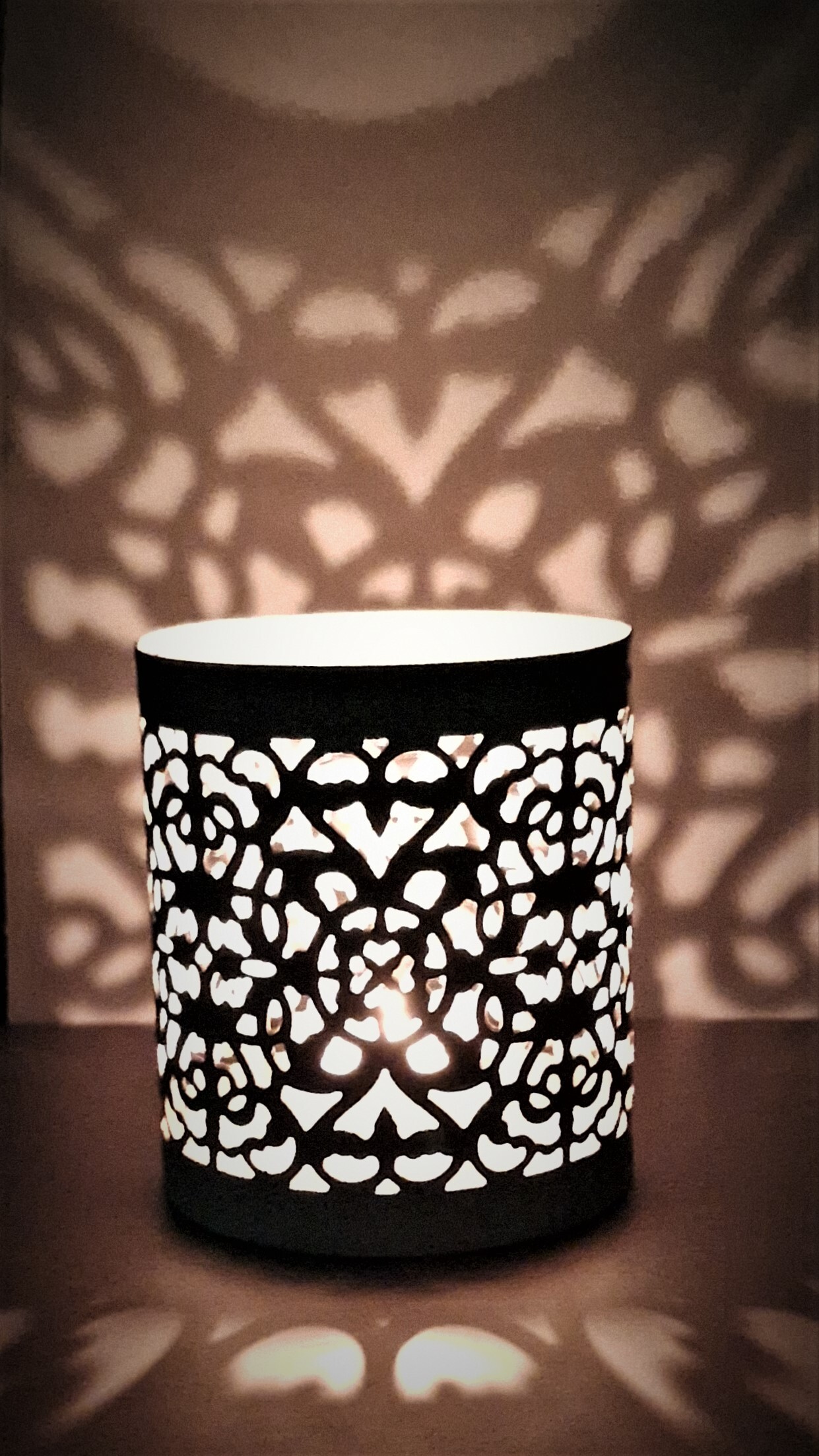 Candle Holder 1 - Metal Iron, Height 10cm, Diameter 9cm | Handmade Decorative Design, Modern Arts Style, Unique Finishing