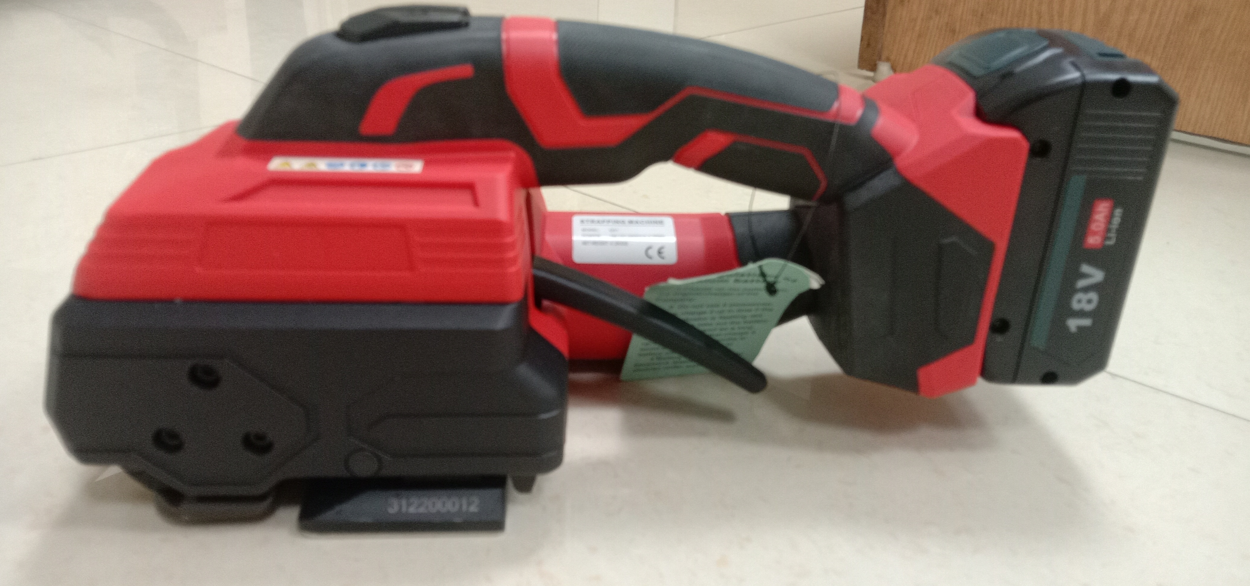 Battery Operated Pet Strapping Machine - Automatic Grade: Semi-automatic