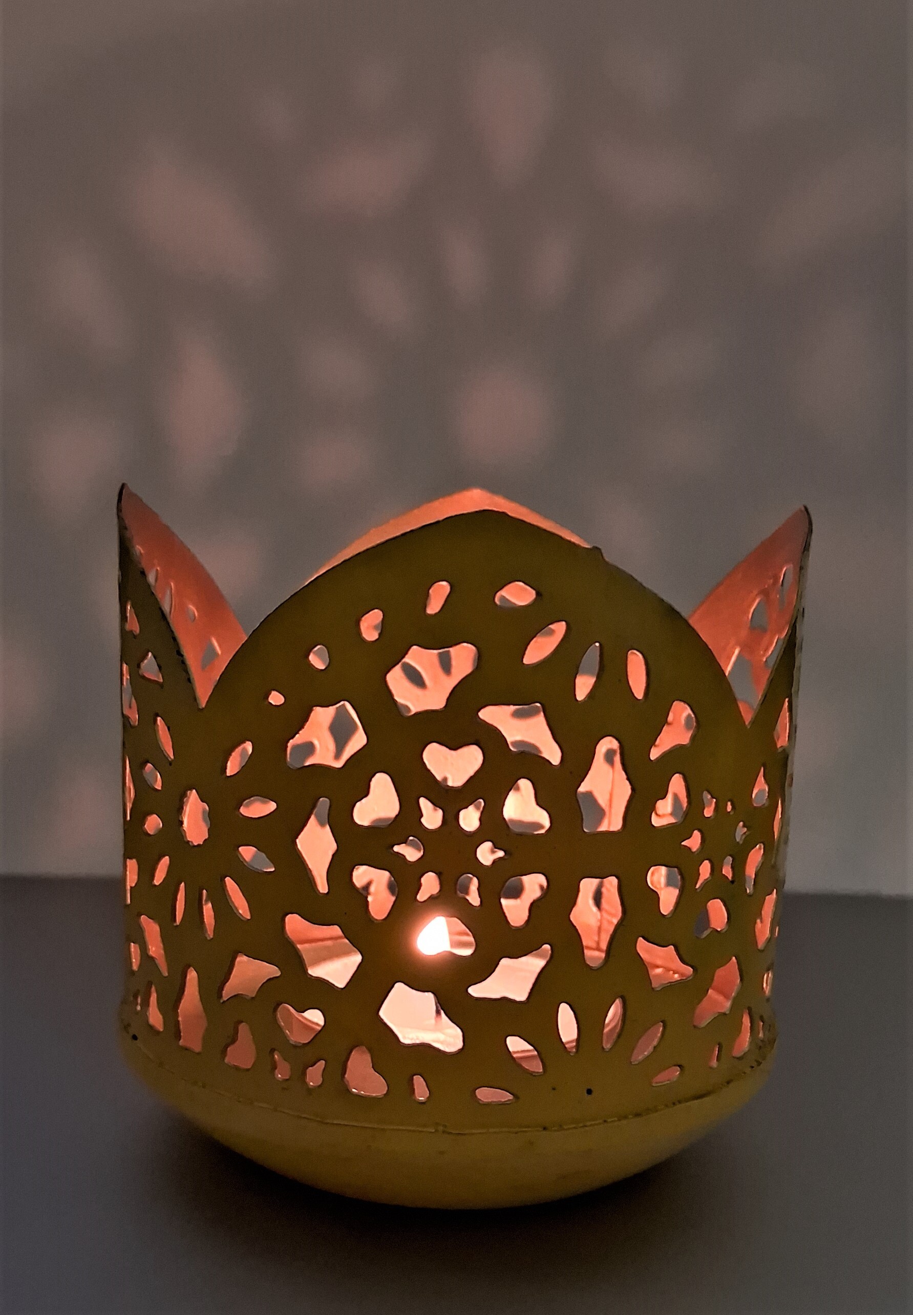 Candle Holder 8 - Iron, 8x8 Cm | Handmade Metal, Modern Arts Style, Ideal For Parties, Weddings, Ceremonies, And Home Decor