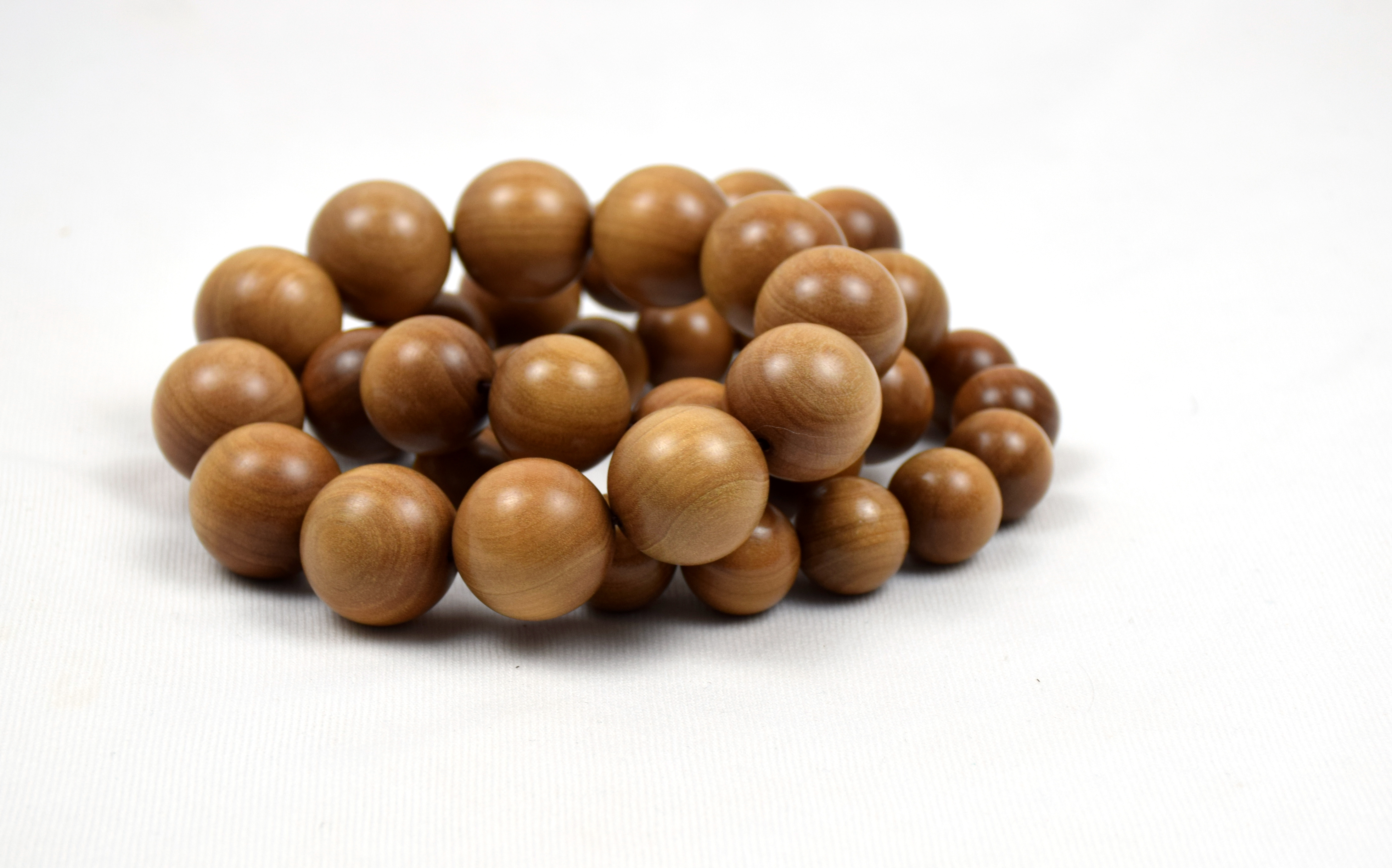 Natural Wood Color Original Sandalwood Japa Beads