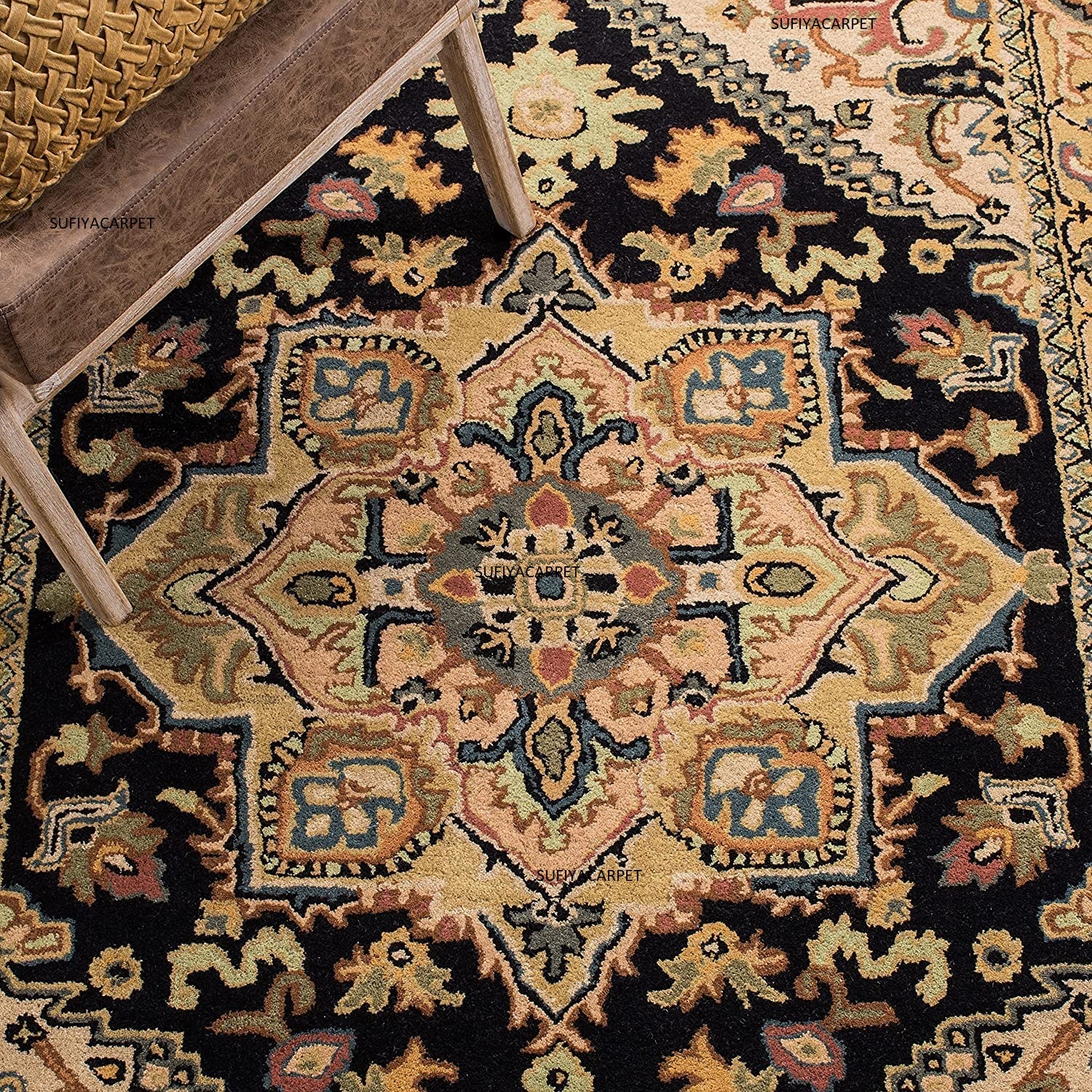Hand Tufted Carpet - Advantage: Waterproof