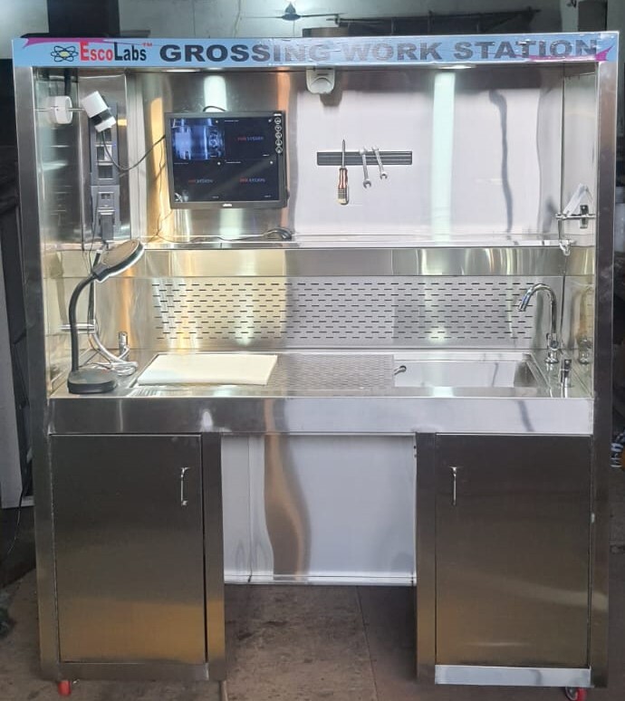 Grossing Station - Application: Laboratory