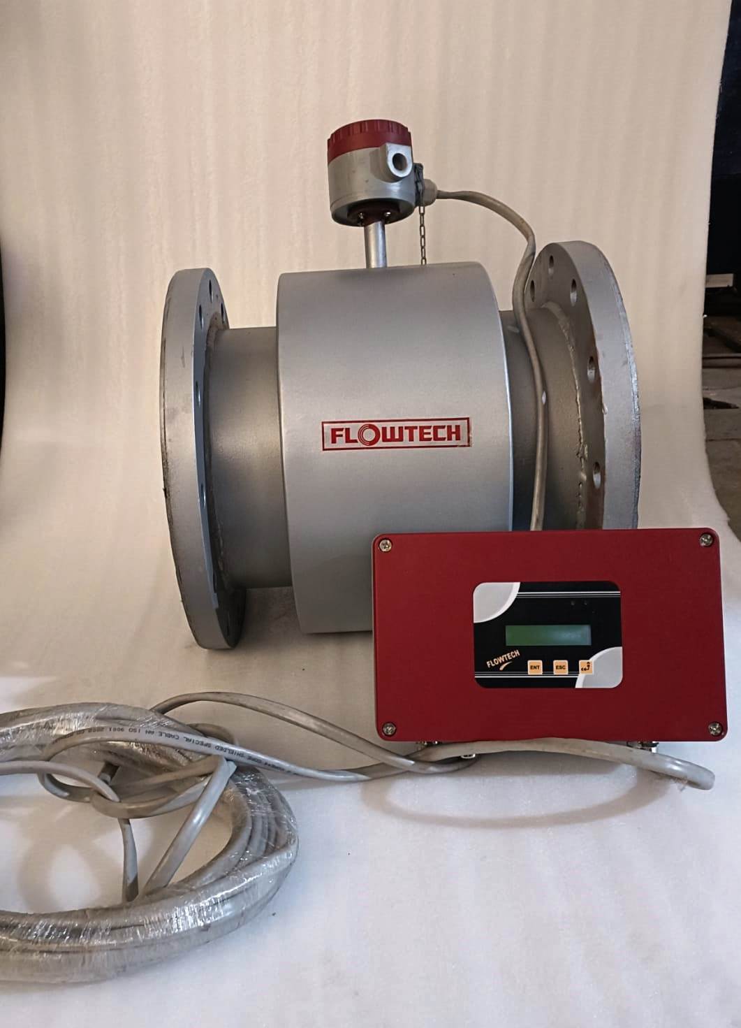 Red Remote Type Electro Flow Meter