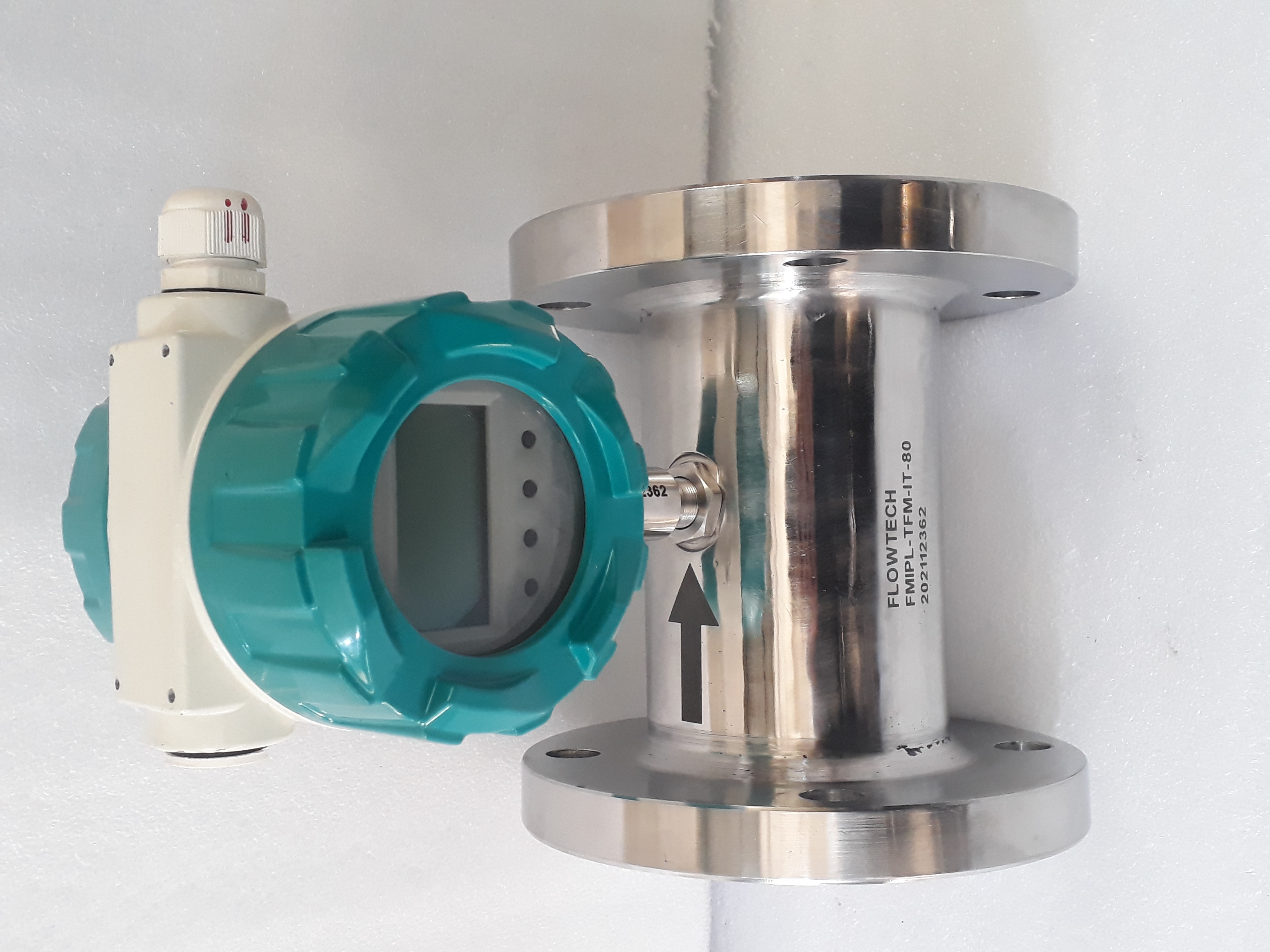 Turbine Flow Meter - Stainless Steel, Digital Display | Reliable Measurement For Liquids And Gases, Industrial Use