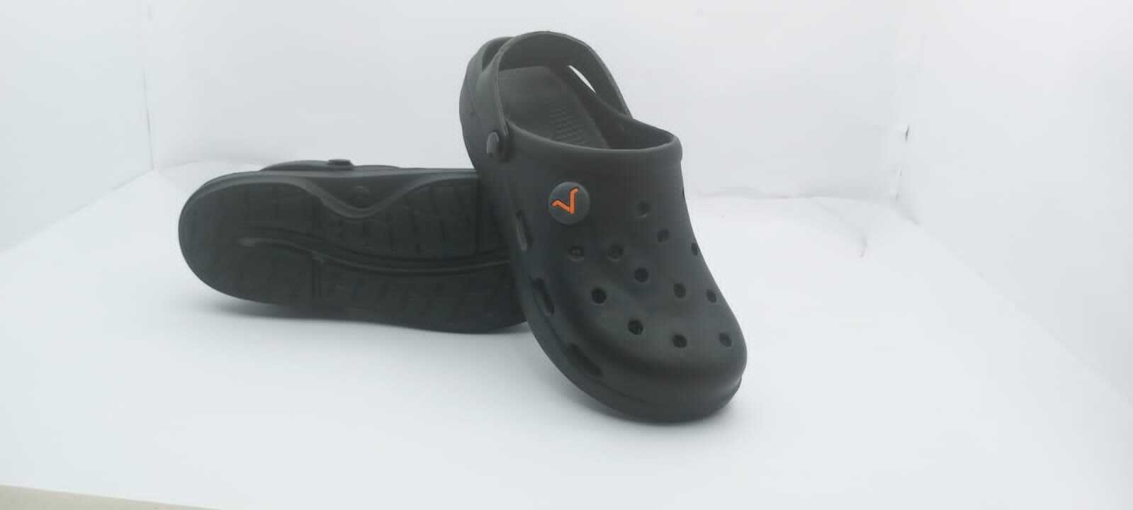 Gents Slippers - Color: Cream