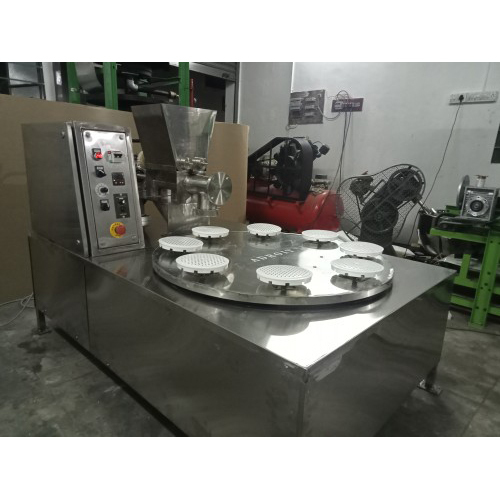 स्वचालित आठ प्लेट इडियप्पम मशीन कमर्शियल