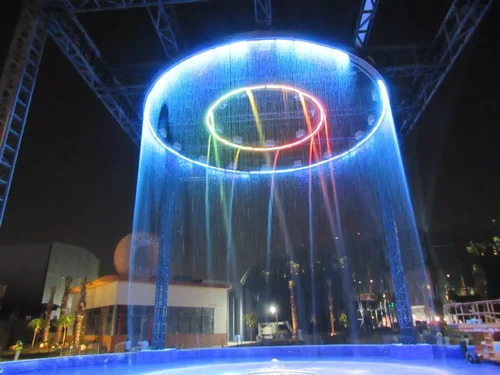 Water Curtain - Fountain Type: Outdoor Fountains