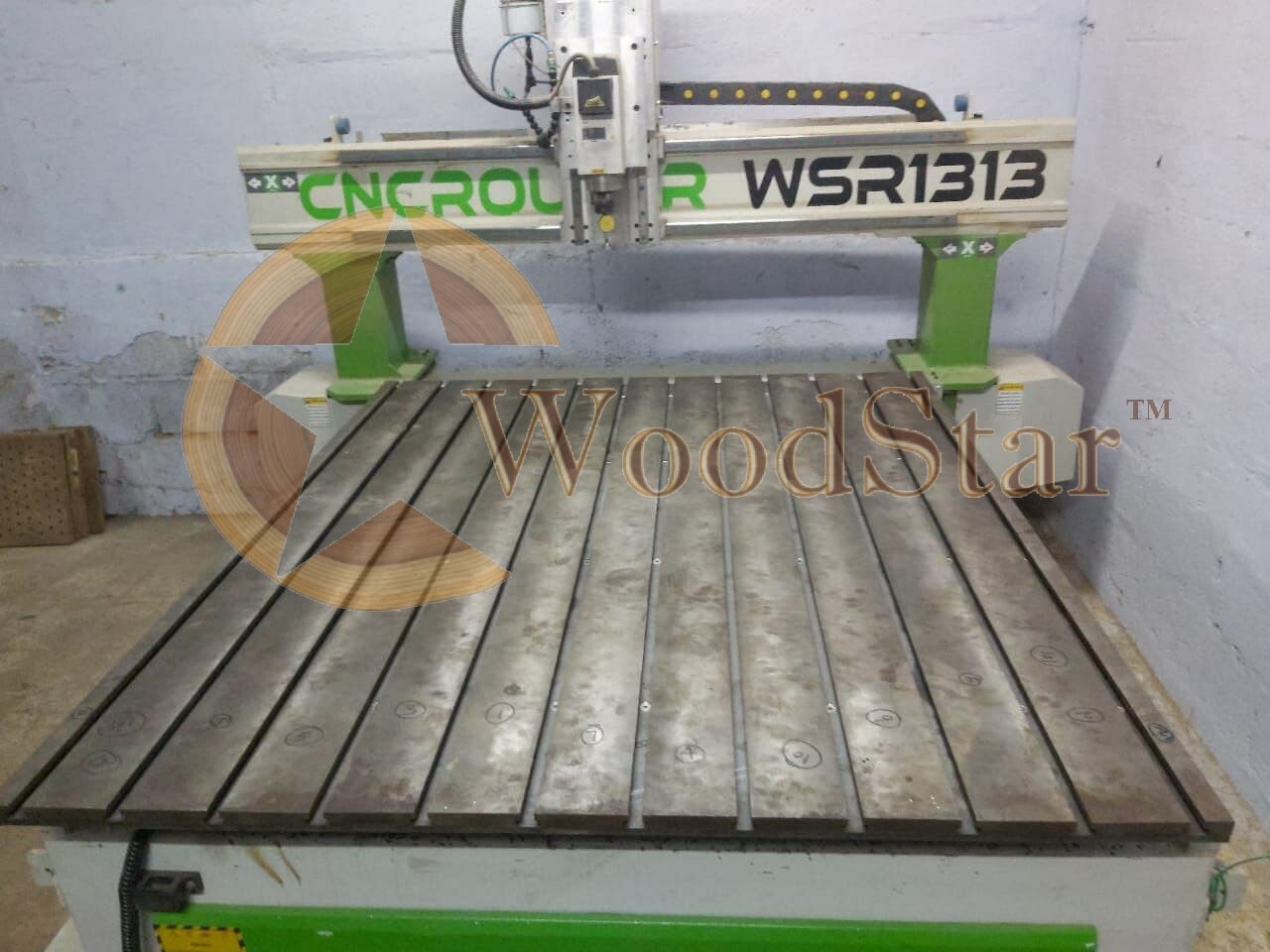 Green And White Cnc Router Machine Wsr 1325s Eco
