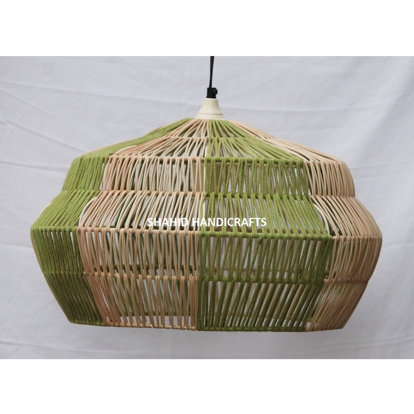 Ceiling Lamp - Light Source: Fluorescent