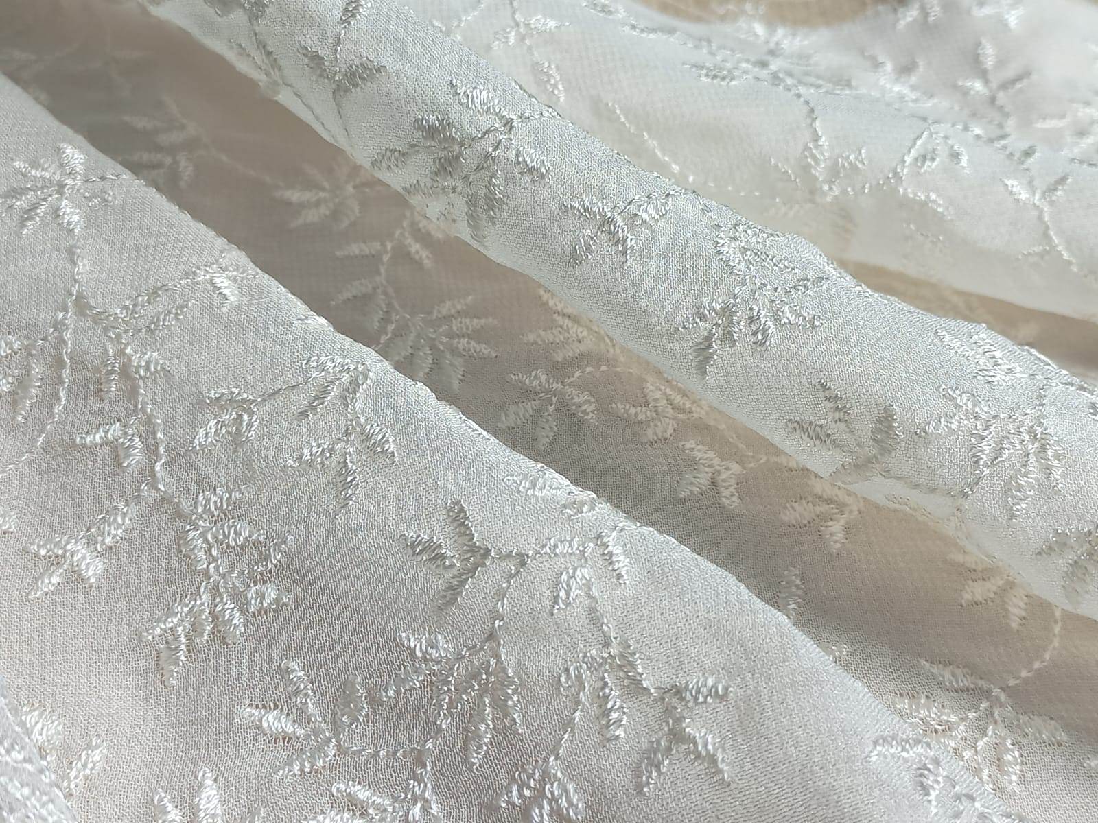 Viscose Thread Work On Jaal Fabric Buy From Madhav Fashion - Pattern: Mesh