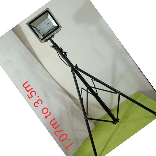 Portable Tripod Site Work Light With One Head/two Heads 1 - Input Voltage: 165-265v Volt (V)