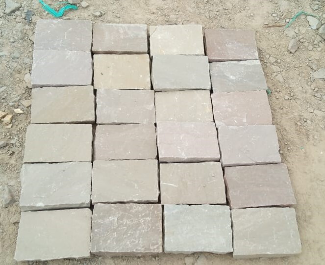 Yellow Dyb Multicolor Sandstone Cobbles - Application: Farmhouse
