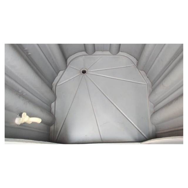 Grey-white Roto Molded Hdpe Swachh Sulabh Portable Washroom