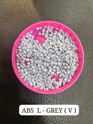  ग्रे एब्स सेमी ग्रे प्लास्टिक ग्रैन्यूल्स