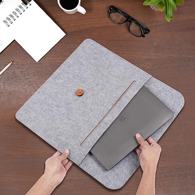Felt Design Laptop Sleeve Case - Soft Light Grey Fabric, 42 X 0.5 X 30 Cm | Customizable Color, Design, Logo, Size, Weight