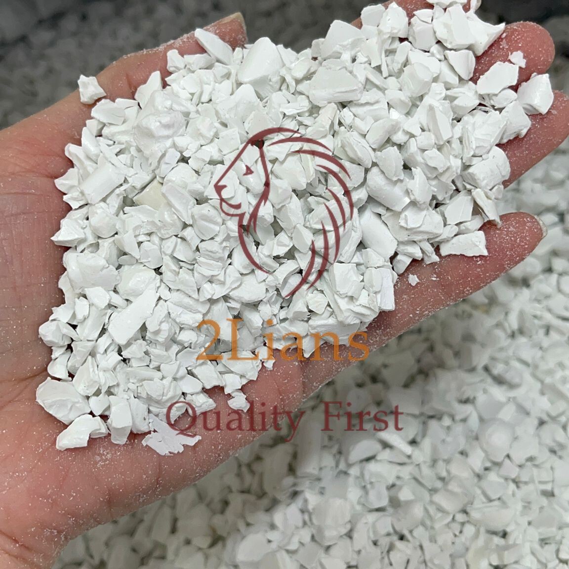 Pvc Pipe Fitting Regrind White Color - Hardness: Normal