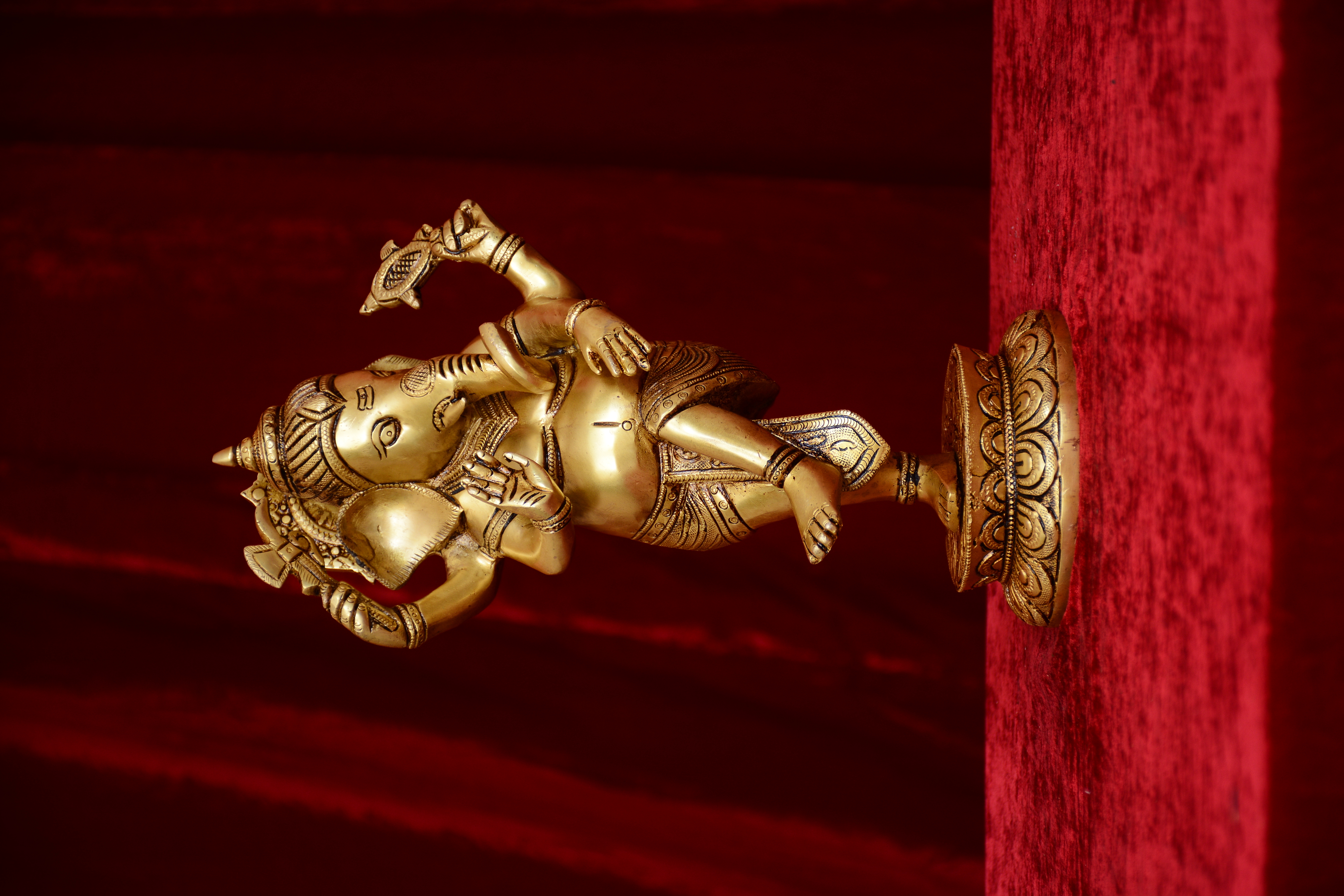 Dancing Ganesh - Feature: Eco-friendly