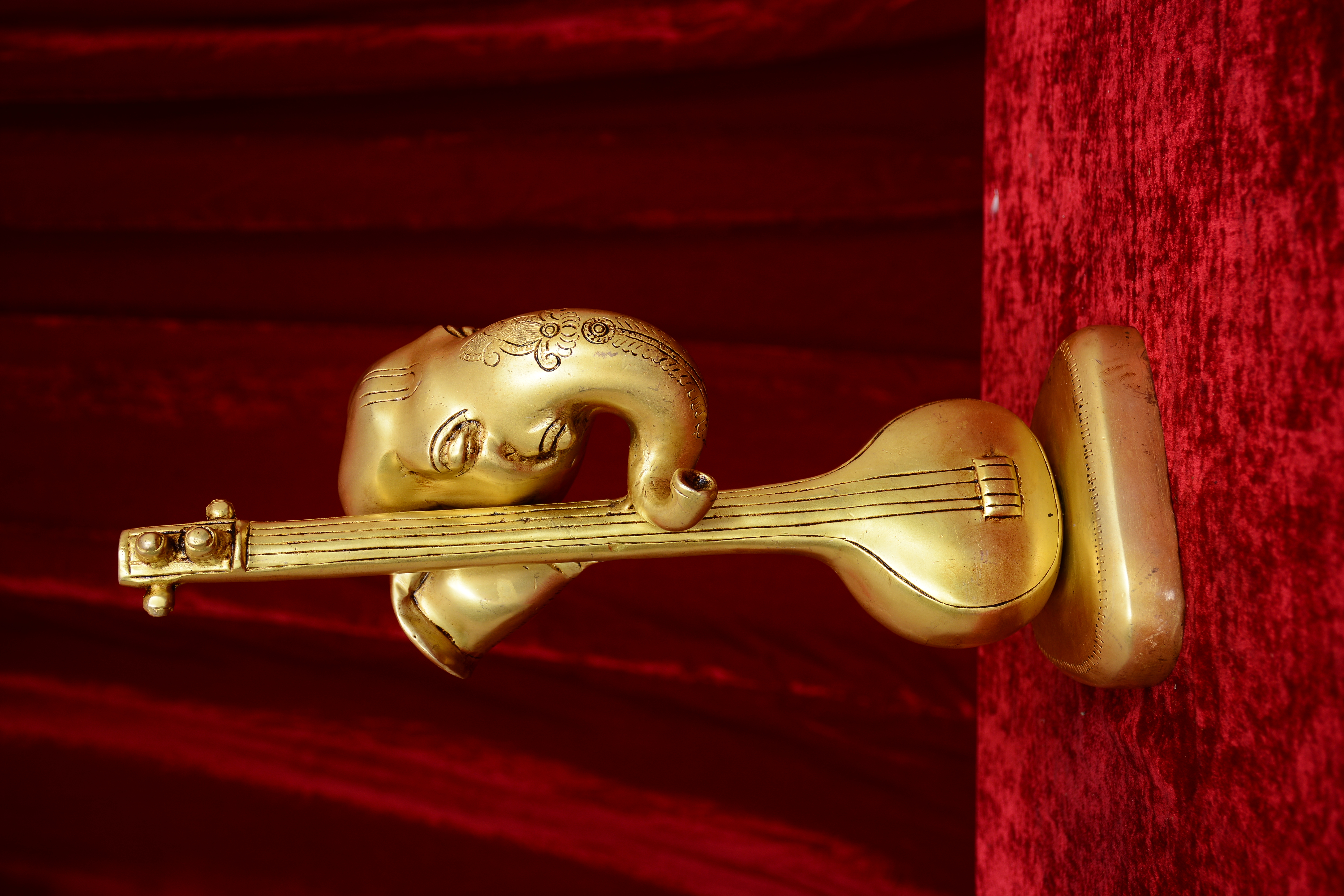 Modern Ganesh Ji - Finishing: Polishing