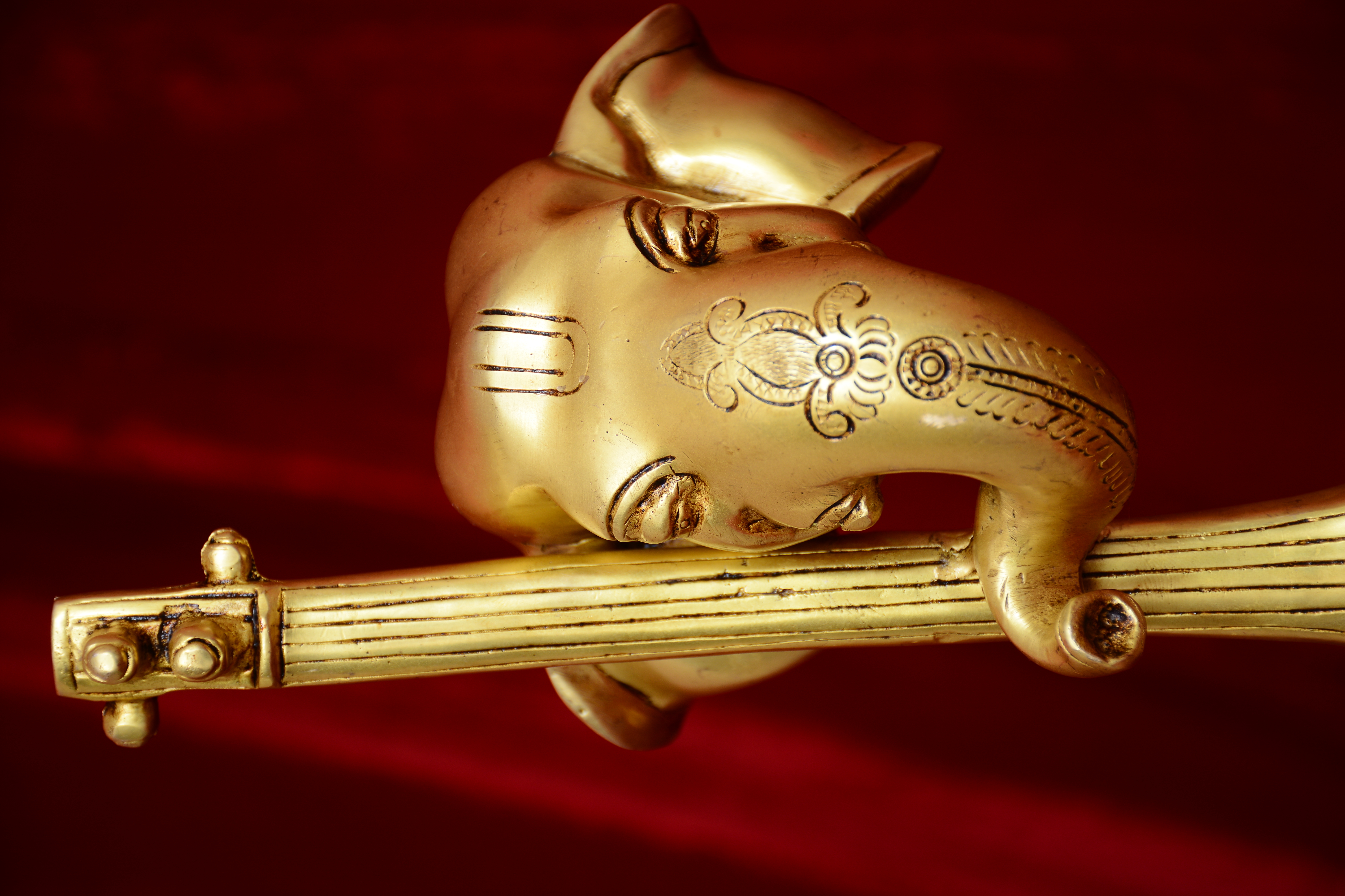 Modern Ganesh Ji - Finishing: Polishing