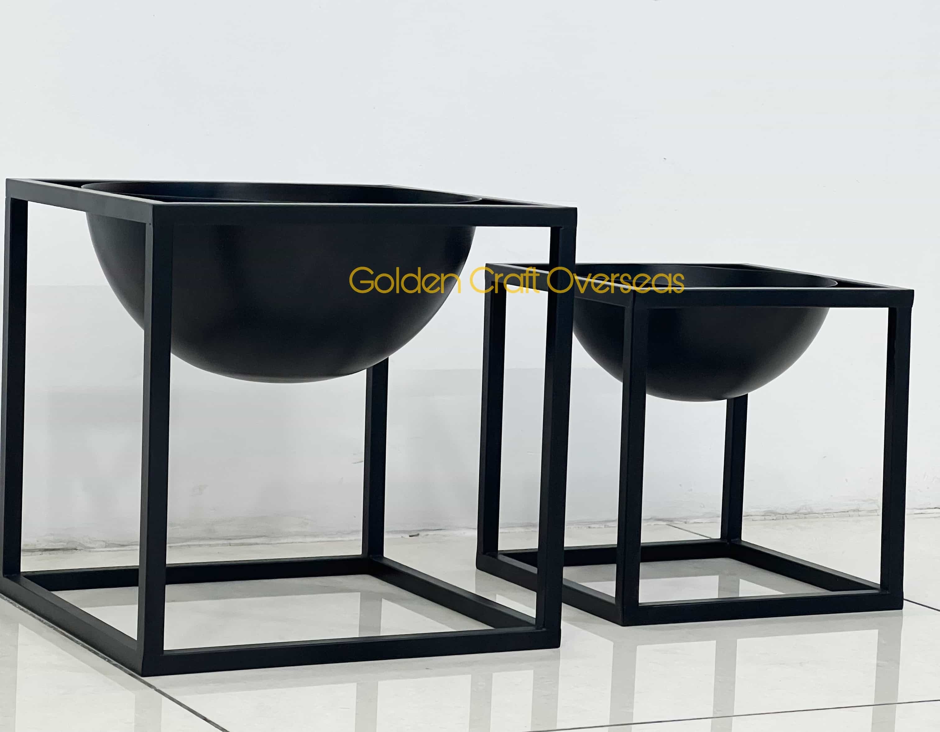 Small Planter Set Of 2 In Iron With Matte Black Powder Coated Finish For Table Or Floor Decorations - Dimensions: L-8x8x10