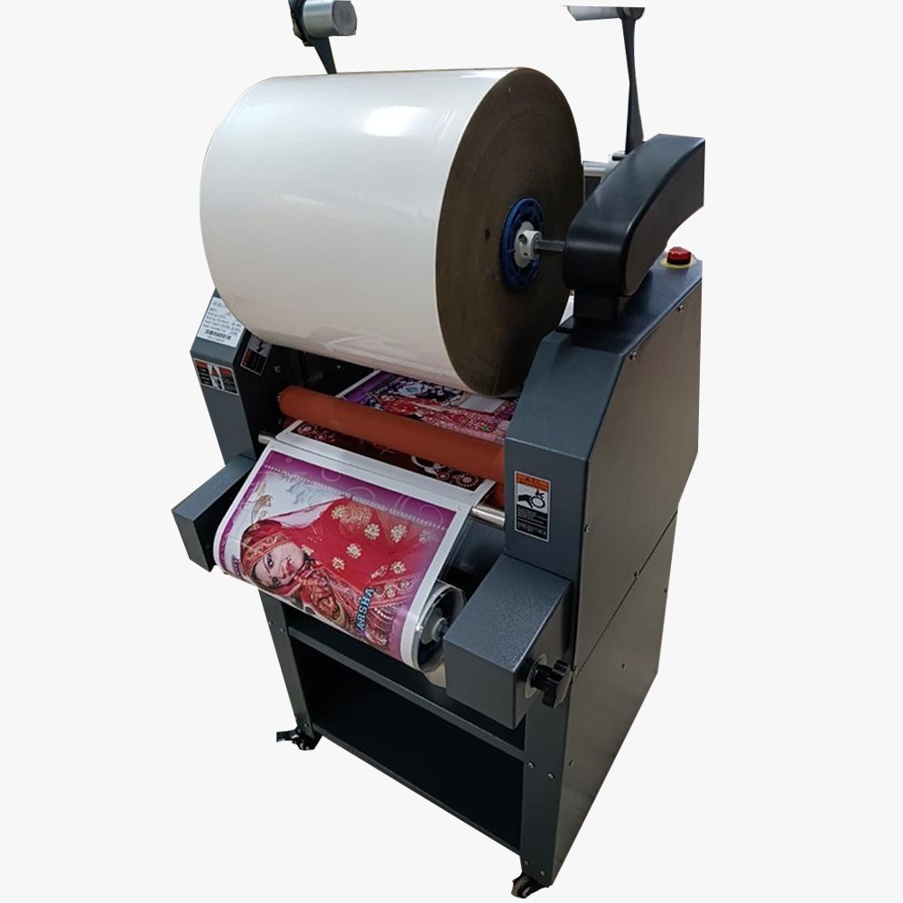 Jumbo Roll To Roll Thermal Lamination Machine (19 Inch) - Automatic Grade: Semi Automatic