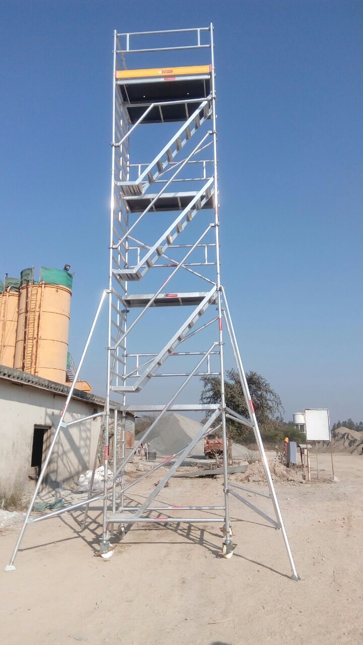 Aluminum Mobile Scaffold Tower With Stairway 8 Mtr - Length: 1.8 Meter (M)