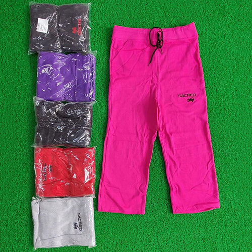 Different Available Ladies Solid Colour Pocket Capri