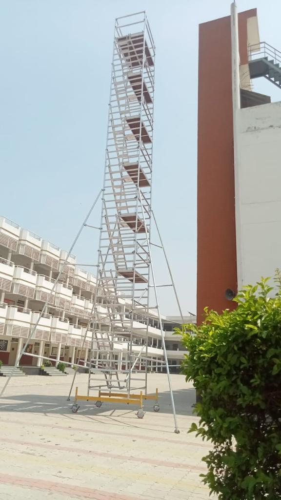 Aluminum Mobile Scaffold Tower - 20 Meter Height, 1.8m Length, 1.35m Width | Wide Design, High-grade Alloy Construction, Industry Quality Compliant