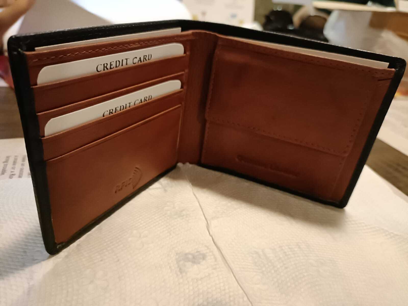 Mens Black And Tan Leather Wallet - Bi-fold, 100% Genuine Leather | Stylish And Elegant Design, Sleek Slim Fit, Credit And Currency Compartments